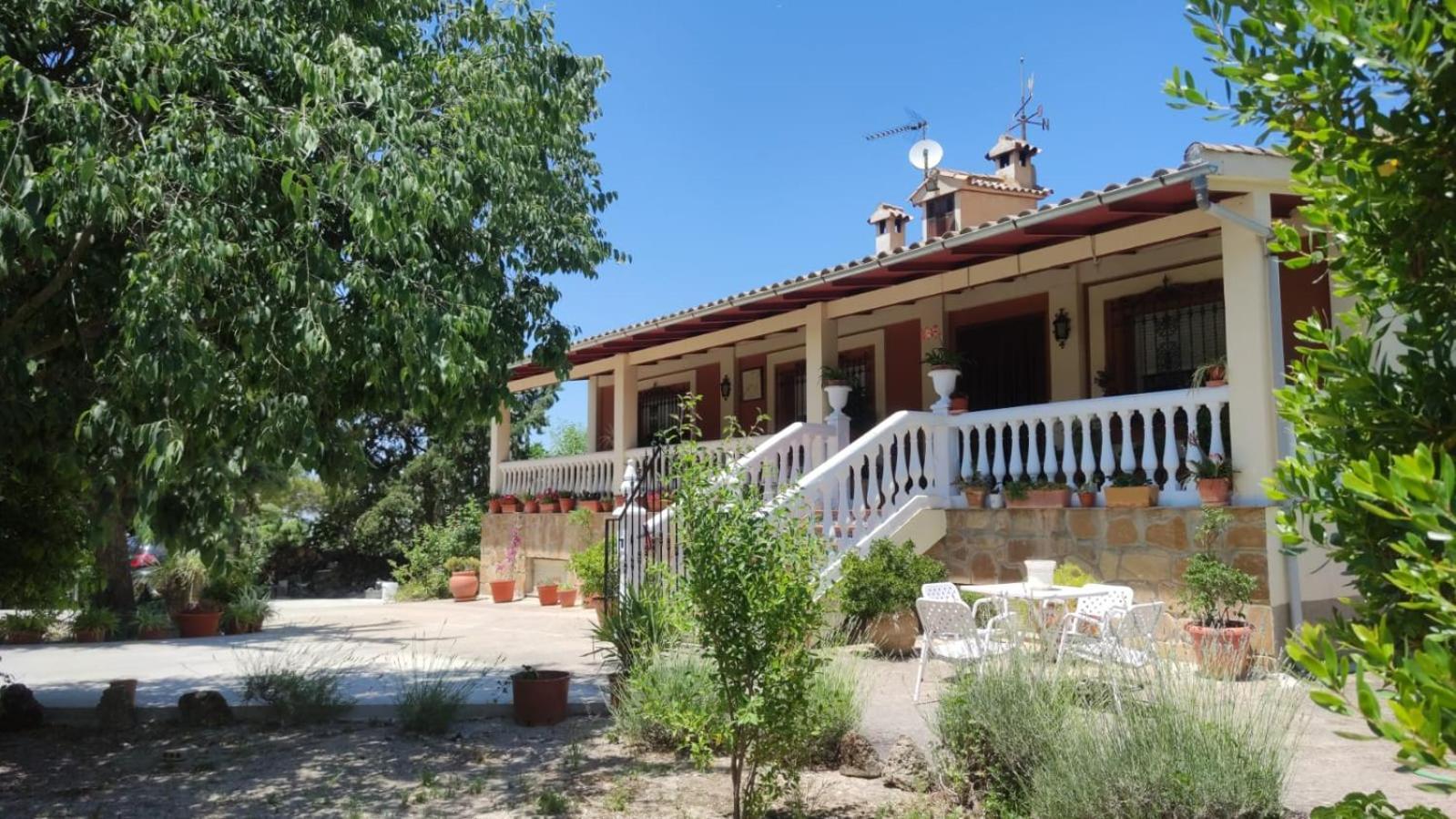 Villa Rosario La Iruela Bagian luar foto